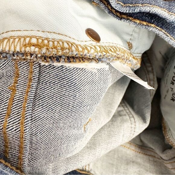 Madewell | Cali Demi-Boot Medium Wash Lightly Distressed High-rise Jeans 26 - Picture 12 of 14